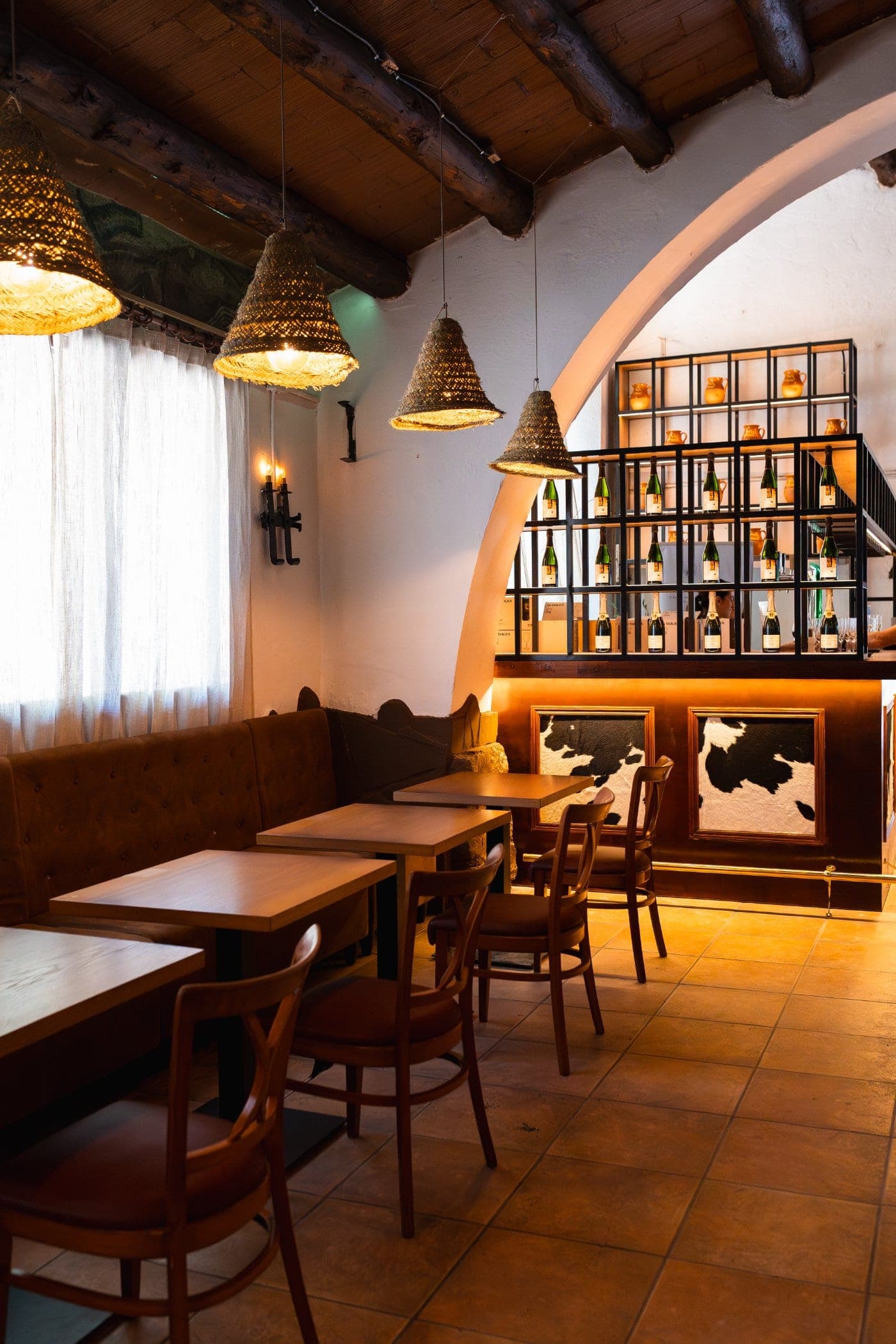 Sala amb vistes a la vall, muntada a mida